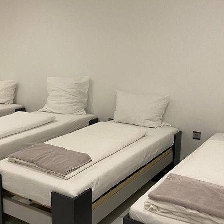Hotel Business Bay Das Ehemalige Staycation Hotel ジンデルフィンゲン エクステリア 写真