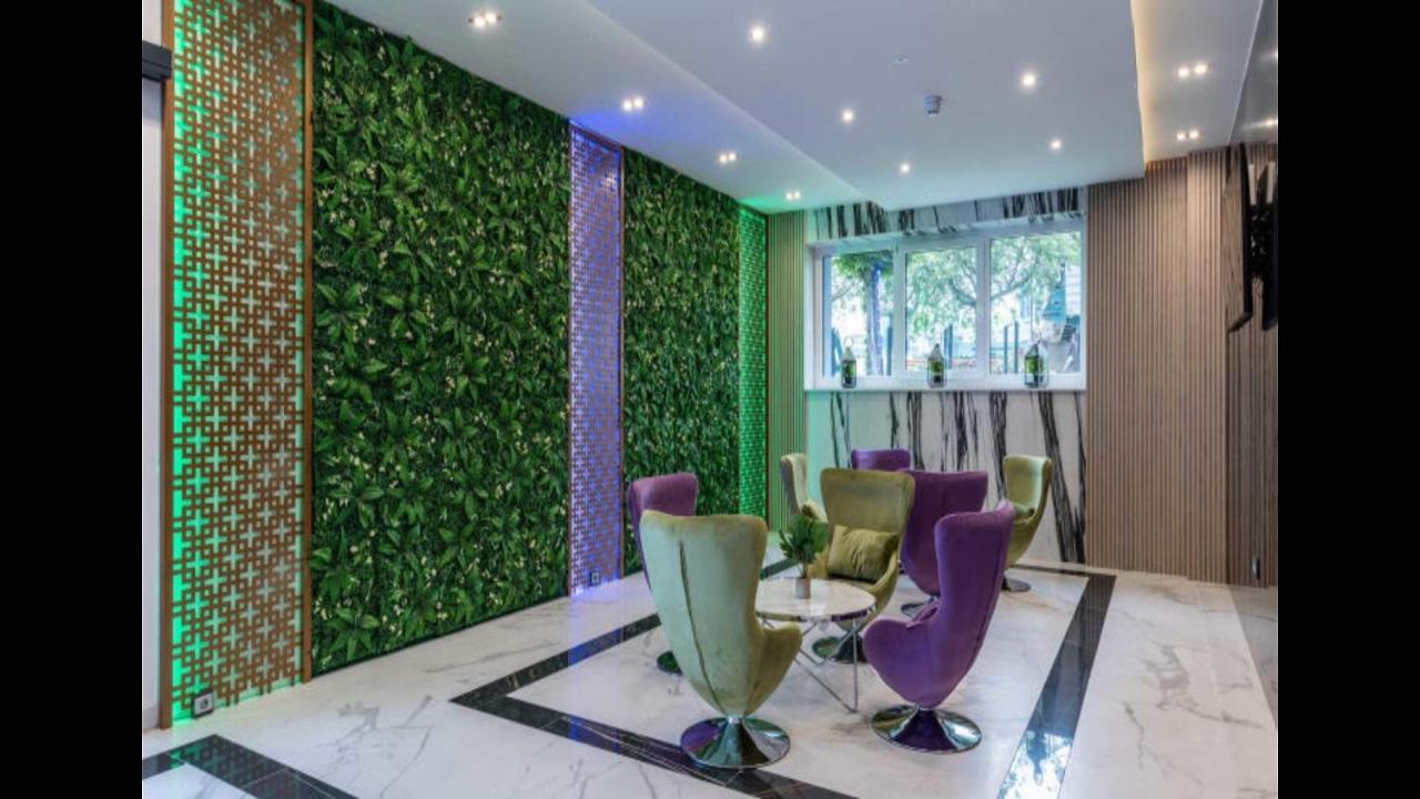 Hotel Business Bay Das Ehemalige Staycation Hotel ジンデルフィンゲン エクステリア 写真